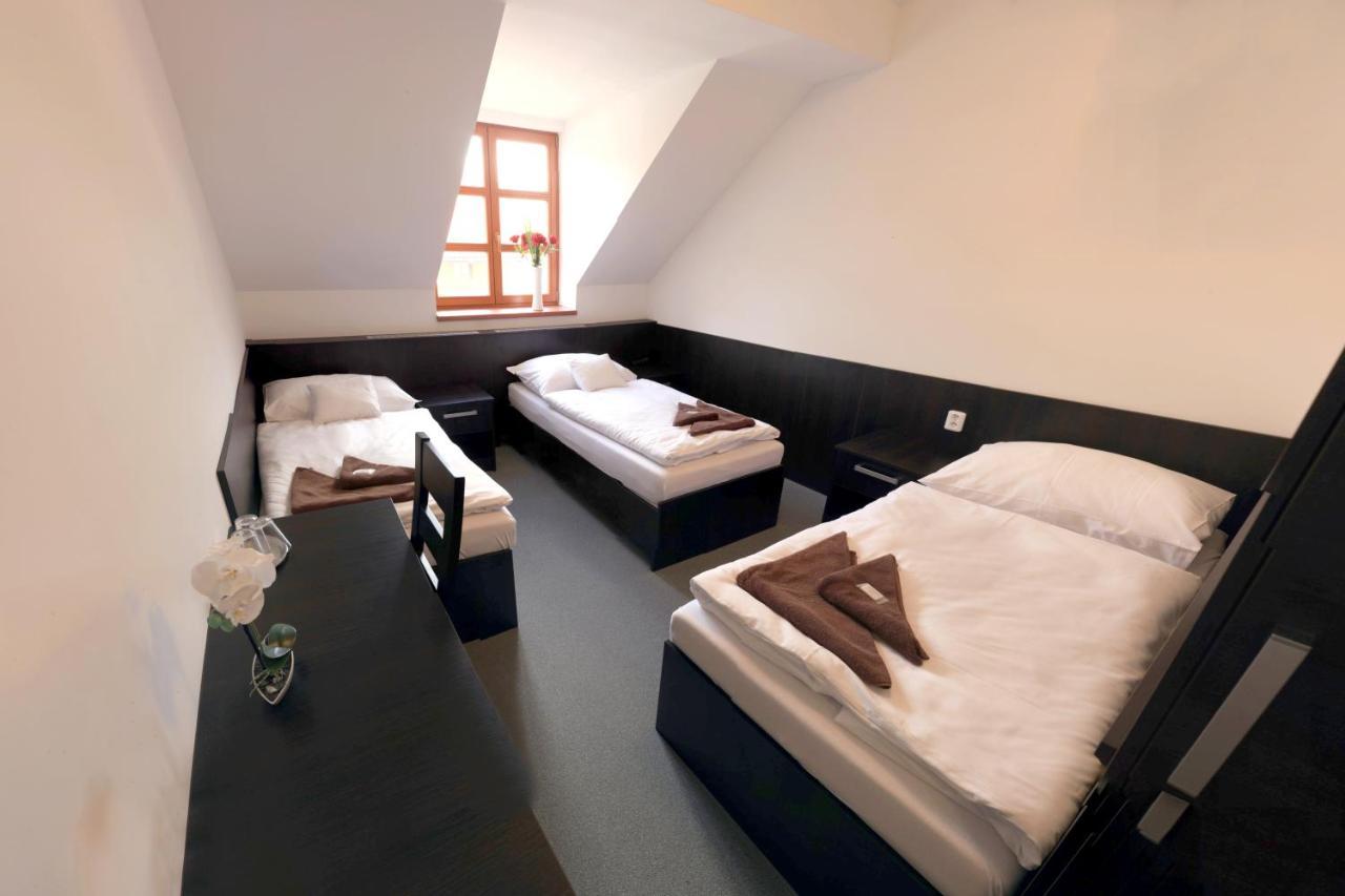 Stirinska Stodola U Prahy Hotel Kamenice Exterior foto