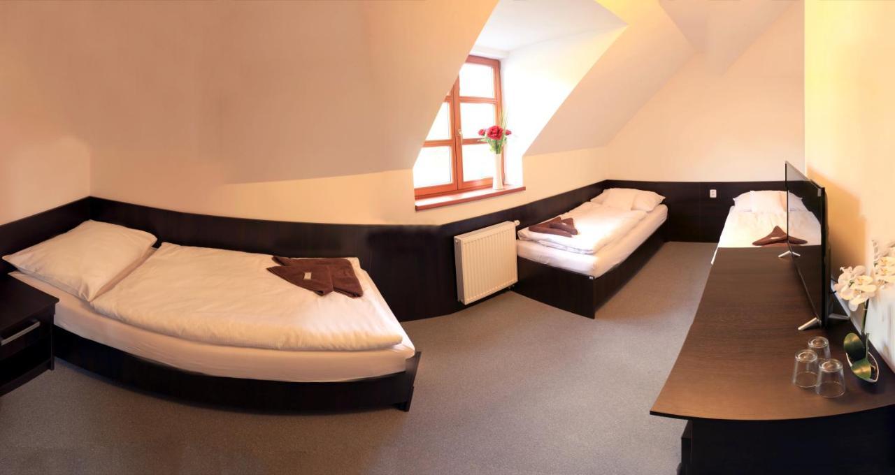 Stirinska Stodola U Prahy Hotel Kamenice Exterior foto