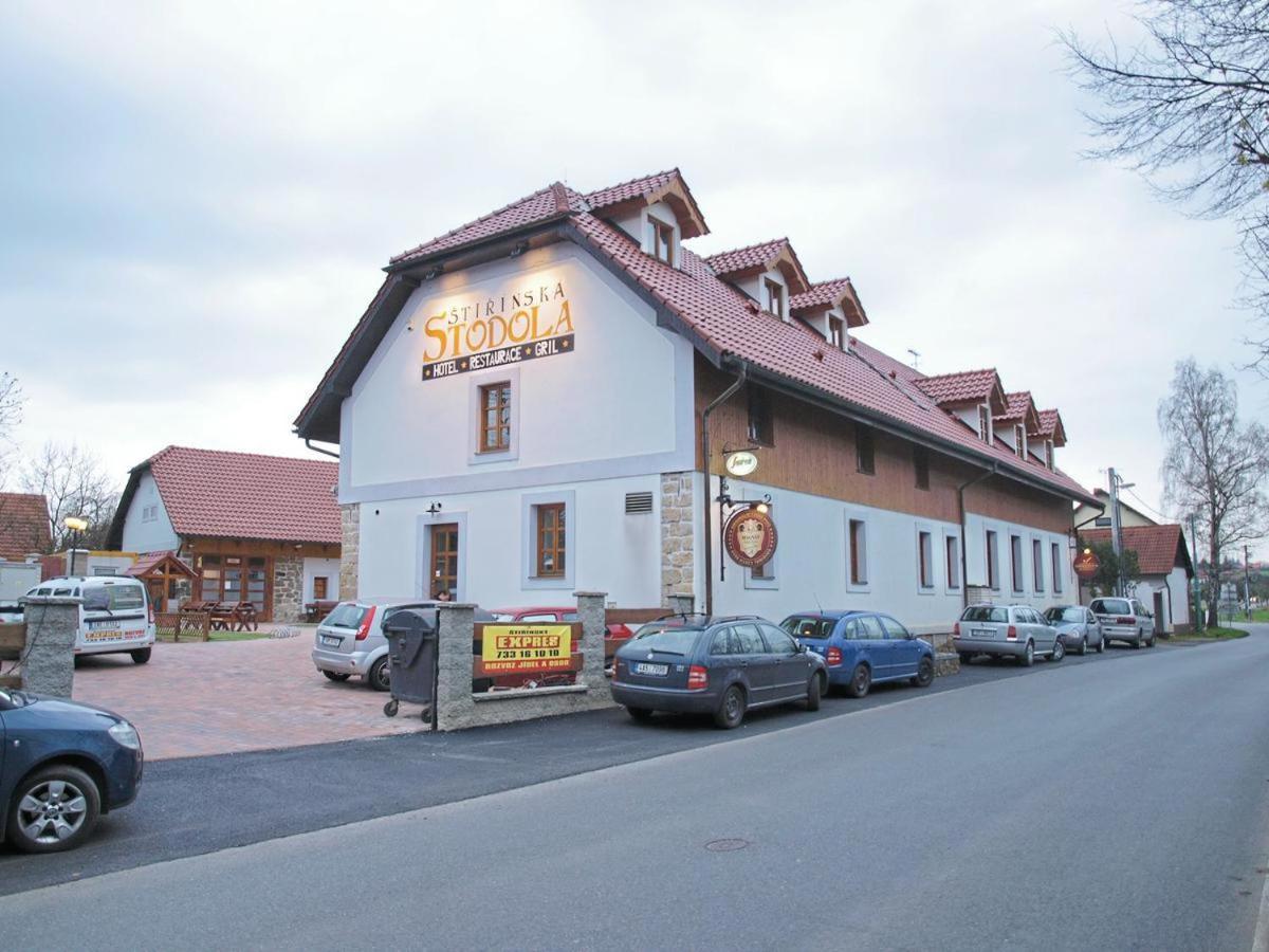 Stirinska Stodola U Prahy Hotel Kamenice Exterior foto
